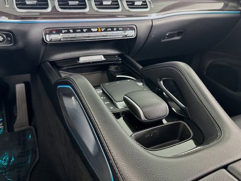 Used 2022 Mercedes-Benz GLE 350 image 5