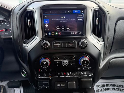 Used 2022 Chevrolet Silverado 2500 LTZ w/ LTZ Plus Package image 30