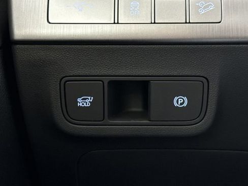 New 2026 Hyundai Kona Limited AWD/4WD image 19