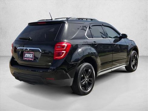 Used 2017 Chevrolet Equinox LT w/ Midnight Edition image 5