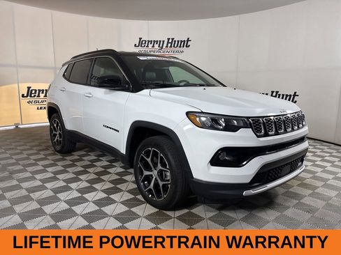 Used 2024 Jeep Compass Limited AWD/4WD image 4