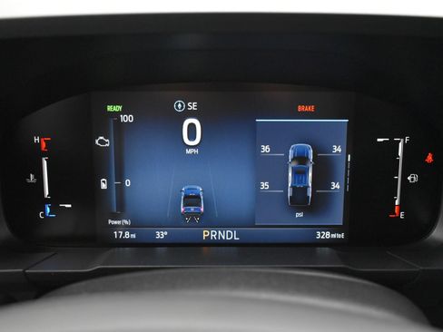 New 2025 Ford Maverick XLT w/ Equipment Group 301A image 31