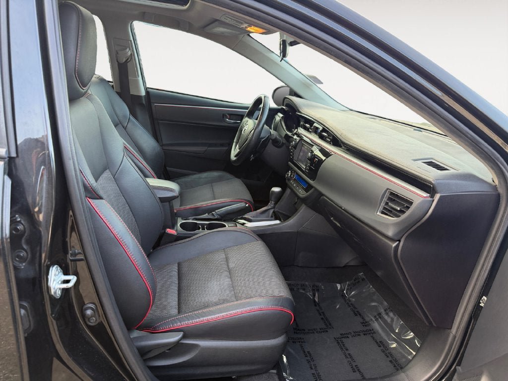 Used 2016 Toyota Corolla S Special Edition FWD image 24