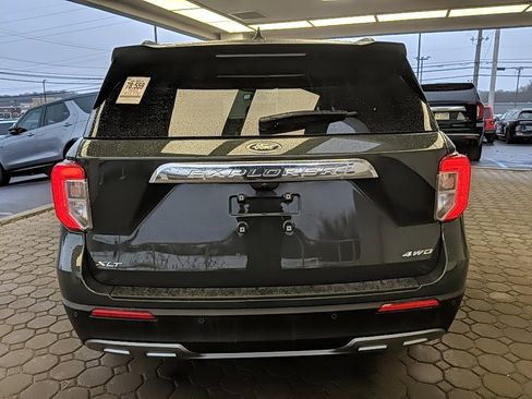 Used 2023 Ford Explorer XLT w/ Equipment Group 202A image 6