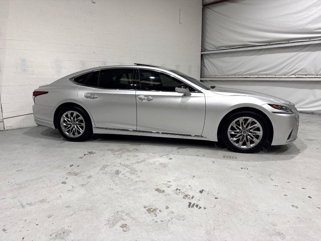 Used 2018 Lexus LS 500 w/ Accessory Package (Z1) RWD image 8