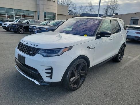Used 2023 Land Rover Discovery HSE R-Dynamic image 1