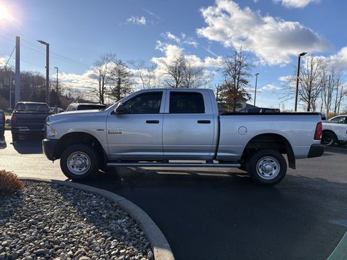 Used 2016 RAM 2500 Tradesman w/ Popular Equipment Group image 9