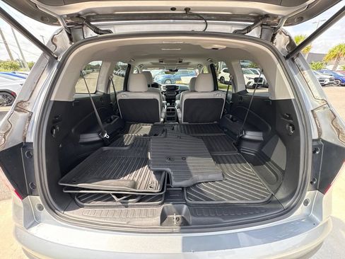 Used 2019 Honda Pilot Touring image 20