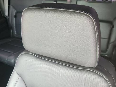 Used 2025 GMC Sierra 1500 SLT RWD image 24