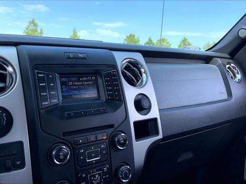 Used 2014 Ford F150 XLT w/ Equipment Group 302A Luxury AWD/4WD image 34