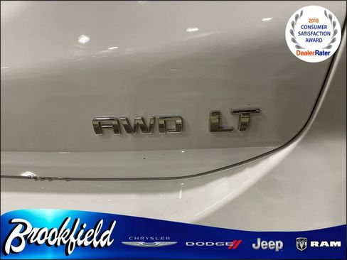 Used 2024 Chevrolet Equinox LT image 11