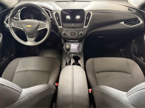Used 2024 Chevrolet Malibu LT FWD image 16