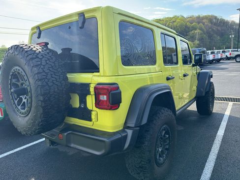 Used 2022 Jeep Wrangler Unlimited Sport image 9