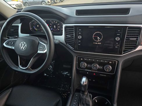 Used 2022 Volkswagen Atlas SE image 10