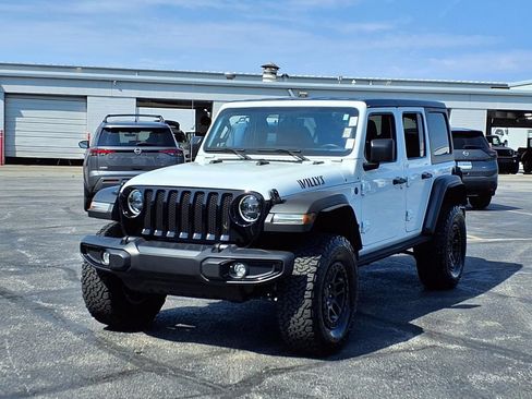 Used 2023 Jeep Wrangler Unlimited Sport AWD/4WD image 2