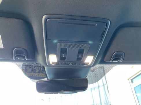 Used 2023 Honda Pilot TrailSport image 20