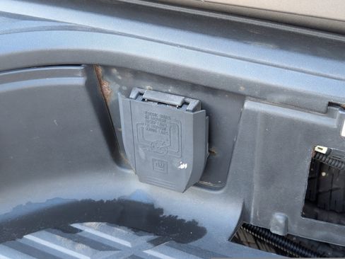 Used 2012 Chevrolet Silverado 1500 LTZ image 40