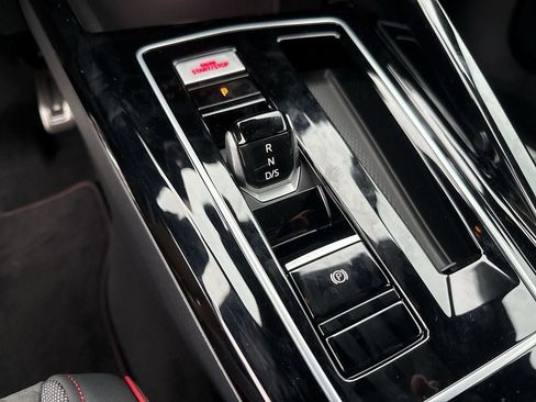 New 2026 Volkswagen GTI SE FWD image 33