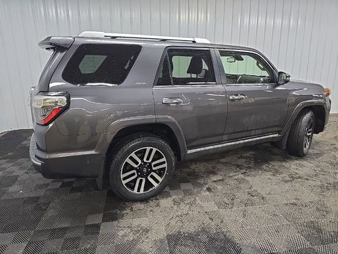 Used 2021 Toyota 4Runner Limited AWD/4WD image 3