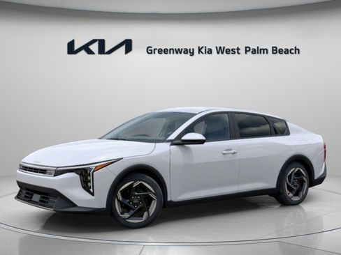 New 2025 Kia K4 EX image 4