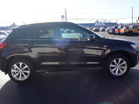 Used 2015 Mitsubishi Outlander Sport SE image 6