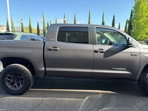 Used 2020 Toyota Tundra SR5 w/ SR5 Upgrade Package AWD/4WD image 5