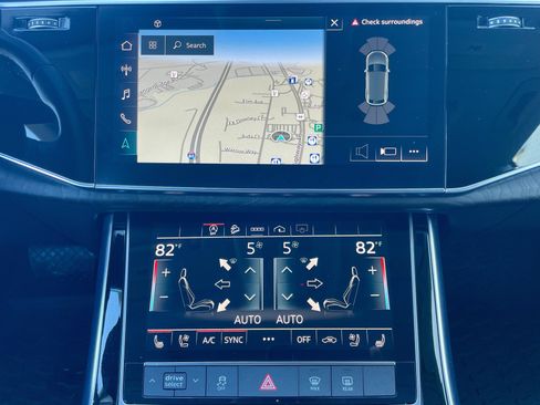 Used 2023 Audi Q8 Premium Plus image 27