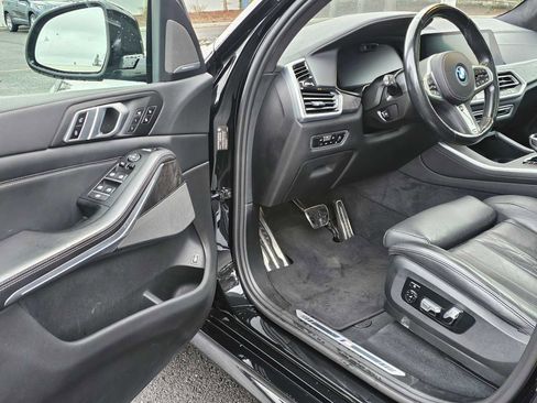 Used 2023 BMW X5 xDrive45e w/ Executive Package image 19