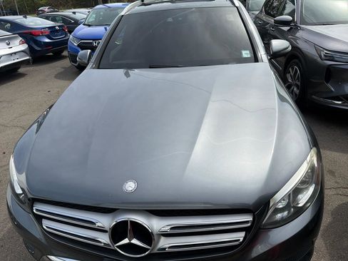 Used 2016 Mercedes-Benz GLC 300 4MATIC image 2