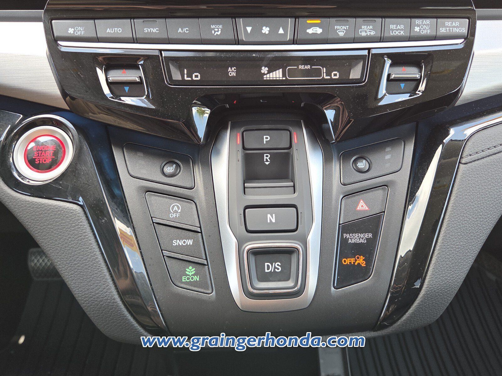 Certified 2026 Honda Odyssey Touring image 17