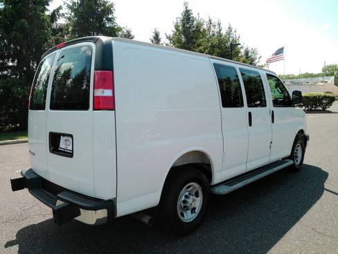 Certified 2025 Chevrolet Express 2500 w/ Driver Convenience Package RWD image 6