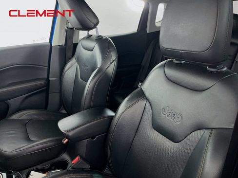 Used 2019 Jeep Compass Limited AWD/4WD image 27
