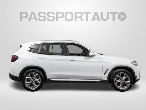 Certified 2024 BMW X3 xDrive30i w/ Premium Package image 7