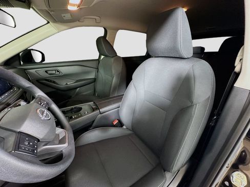 Used 2026 Nissan Rogue S FWD image 20