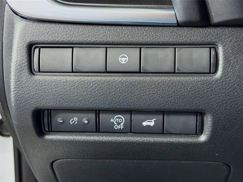 New 2026 Nissan Rogue SV FWD image 10