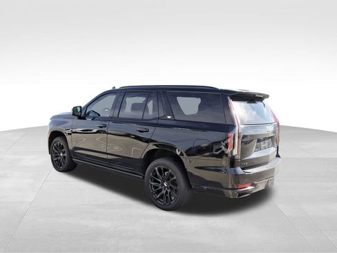 Certified 2024 Cadillac Escalade Sport Platinum w/ Heavy-Duty Trailer Package image 3