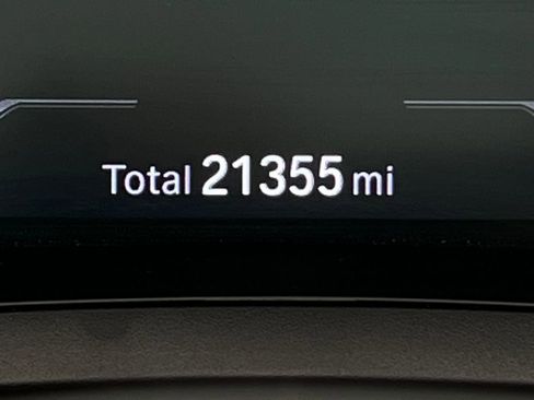 Used 2023 BMW M4 xDrive Competition image 21