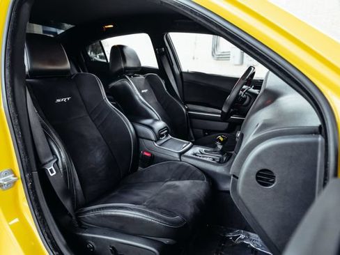 Used 2018 Dodge Charger SRT w/ Technology Group RWD image 76