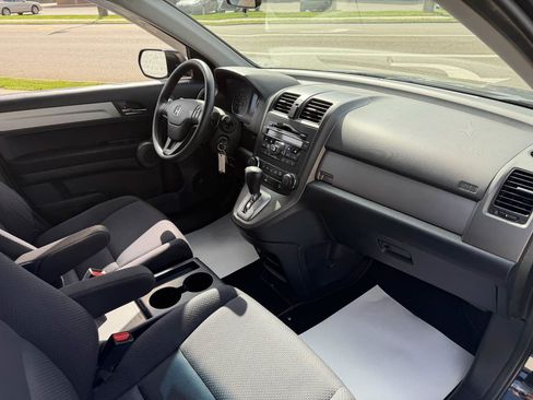 Used 2011 Honda CR-V SE image 19