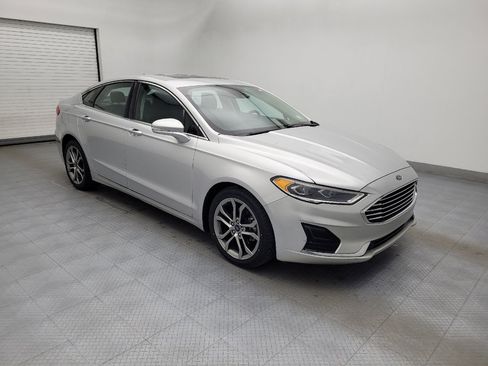 Used 2019 Ford Fusion SEL FWD image 11