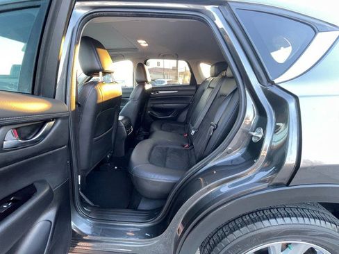 Used 2019 MAZDA CX-5 Touring image 12