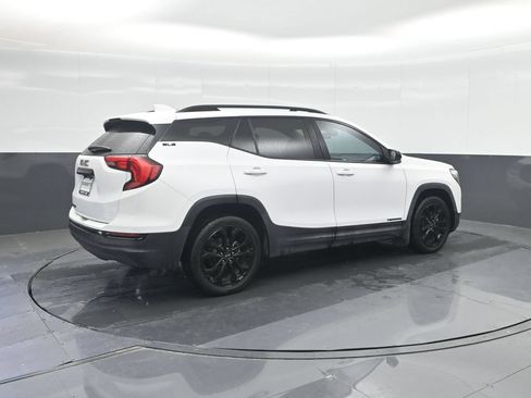 Used 2020 GMC Terrain SLE w/ Driver Convenience Package FWD image 15