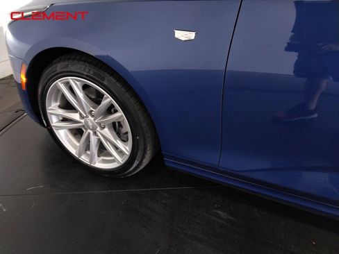 Used 2023 Cadillac CT4 Luxury image 37