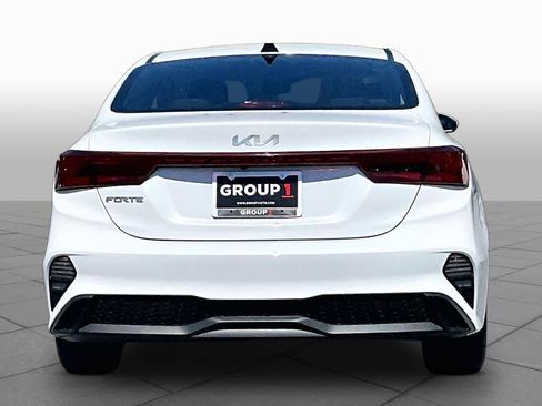 Used 2023 Kia Forte LXS FWD image 8