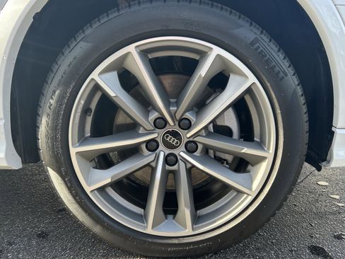 Certified 2025 Audi Q3 2.0T Premium w/ Convenience Package image 14