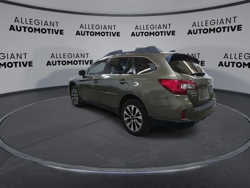 Used 2017 Subaru Outback 2.5i Limited w/ Popular Package #5 image 7