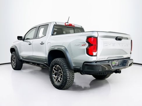Used 2024 Chevrolet Colorado ZR2 w/ ZR2 Convenience Package III image 5