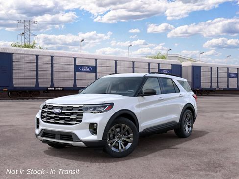 New 2027 Ford Explorer Active AWD/4WD image 2