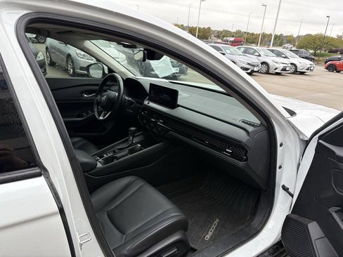 Certified 2023 Honda Accord Touring image 16
