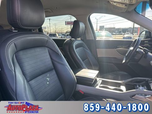 Used 2024 Lincoln Nautilus Reserve AWD/4WD image 28